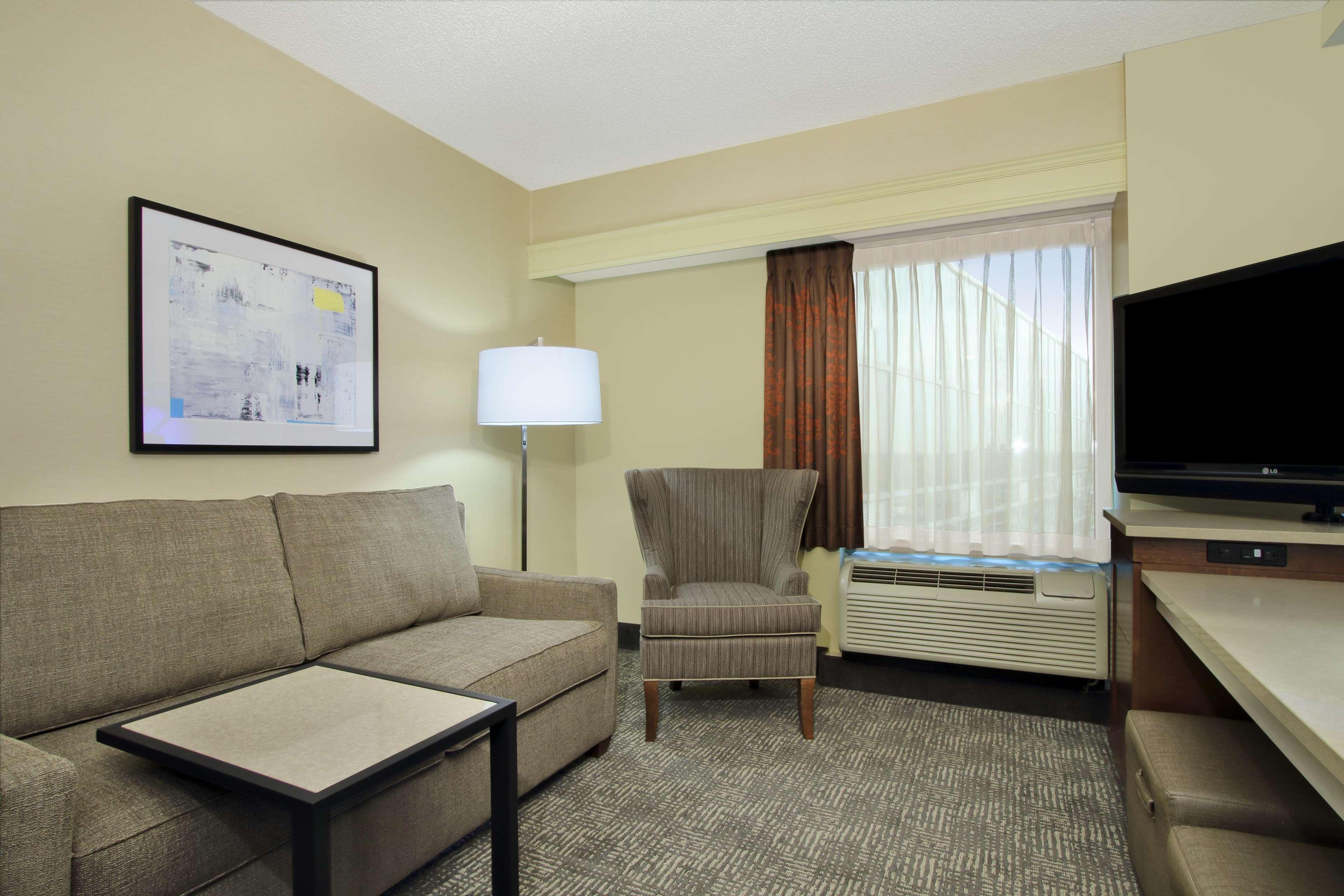 Hampton Inn & Suites Columbus-Downtown, Ohio Экстерьер фото